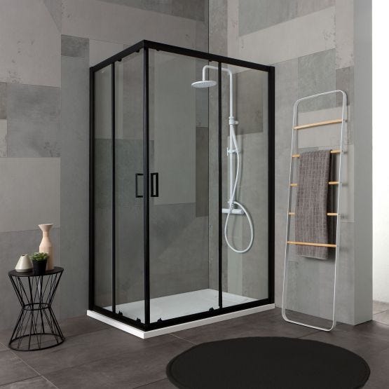 Cabine de douche City avec profilés noirs opaques tendance et verre transparent ; douche d'angle rectangulaire 80 x 100 cm avec porte coulissante et cadre noir ; détail du profil supérieur de la porte fixe et des rouleaux coulissants ; partie inférieure d